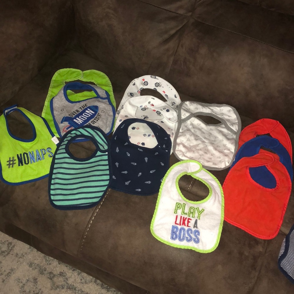 Lot of (12) baby bibs
